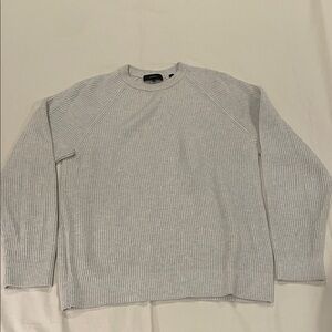 Vince Men's Light Gray Crewneck Sweater Medium